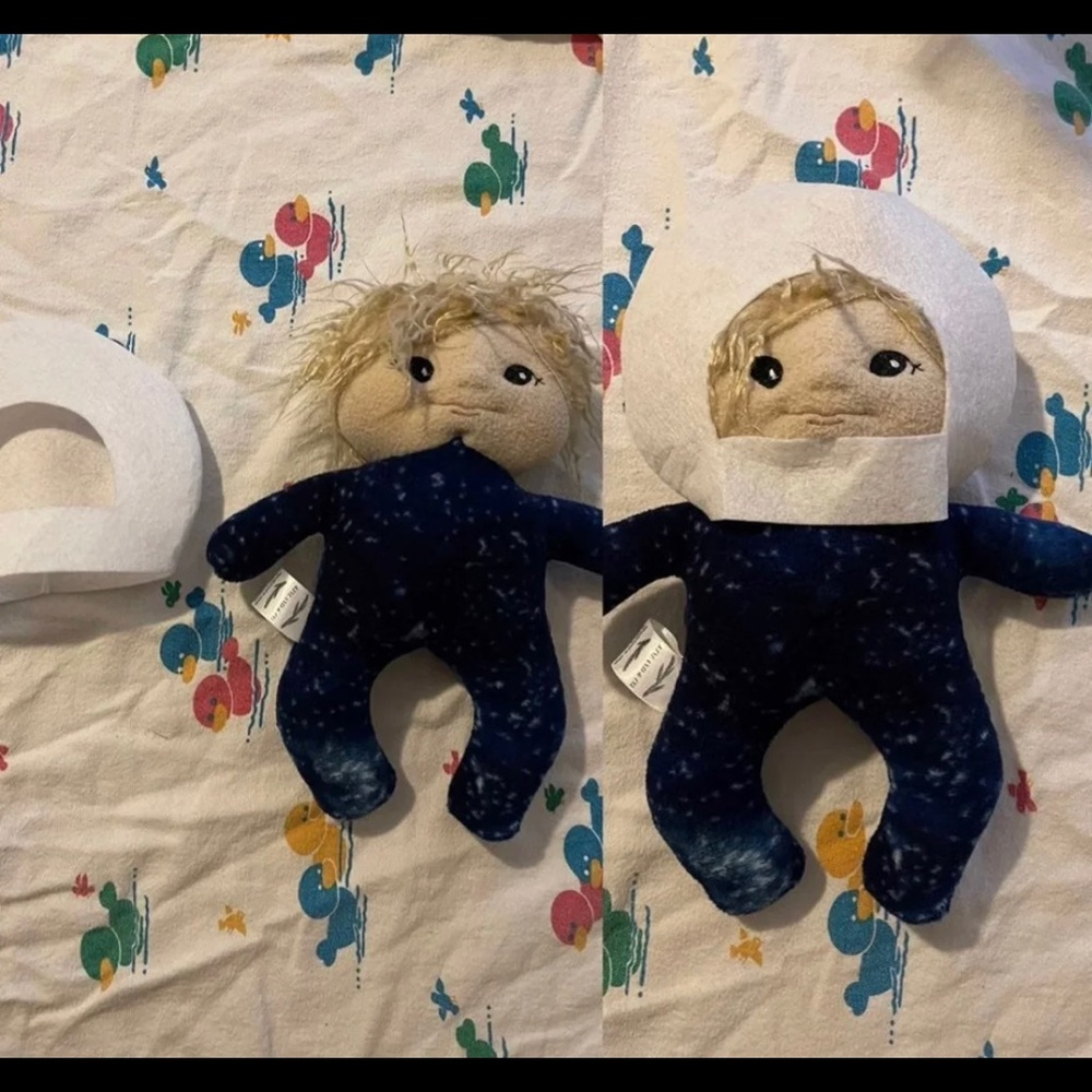 Kinland and Co 10” kleine baby Astronaut ￼doll, Small Shop, Handmade 2nd Hand